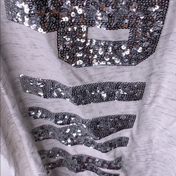 Victoria Secret PINK Tee size M - Picture 6 of 6